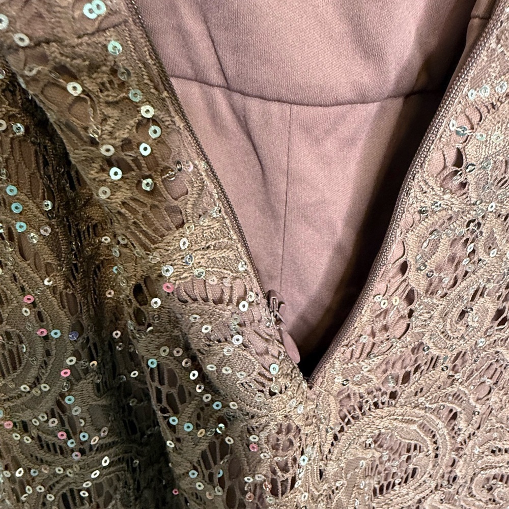 Alex Evenings One Shoulder sequin Lace A line gown in mocha - Picture 8 of 10